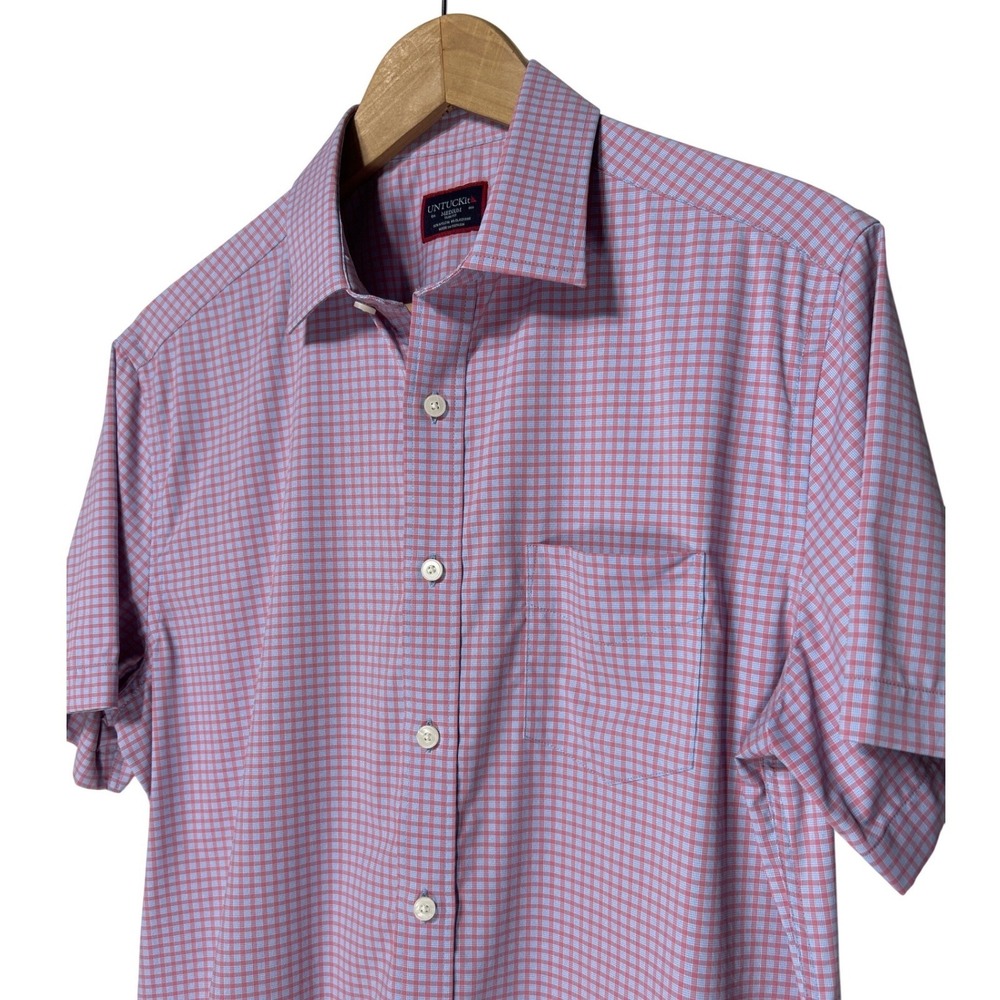UNTUCKit Mens Medium Slim Fit Short Sleeve Button Down Shirt Red Blue Gingham